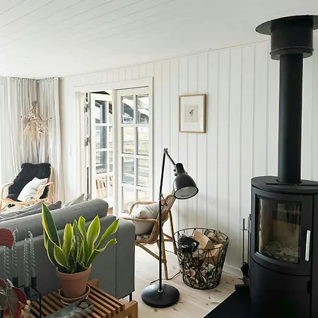 Split-level With View Of Aro 別荘 *